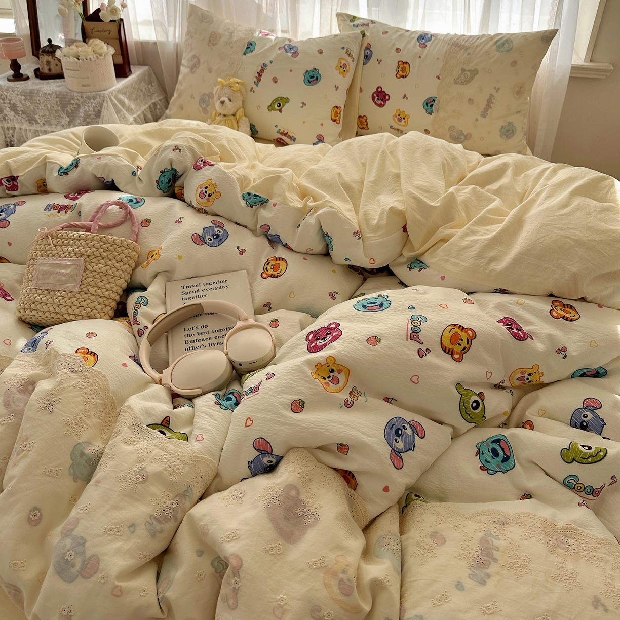 91家纺网 家纺一手货源 找家纺 顾里家纺 2025新款蕾丝花边卡哇伊云感皱皱纱四件套套件 童年时光