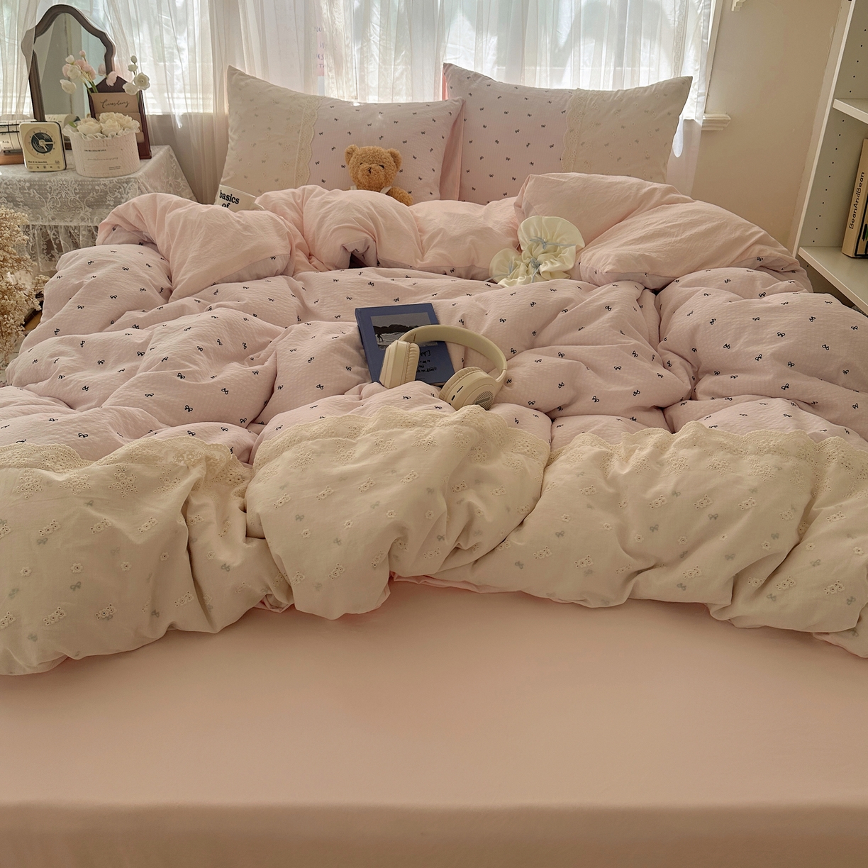 91家纺网 家纺一手货源 找家纺 顾里家纺 2025新款蕾丝花边卡哇伊云感皱皱纱四件套套件 小蝴蝶结