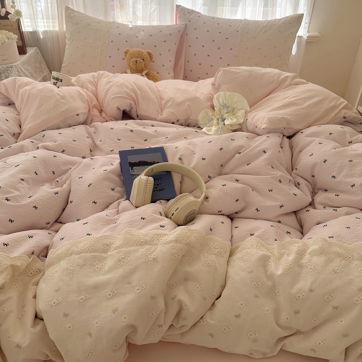 91家纺网 家纺一手货源 找家纺 顾里家纺 2025新款蕾丝花边卡哇伊云感皱皱纱四件套套件 小蝴蝶结