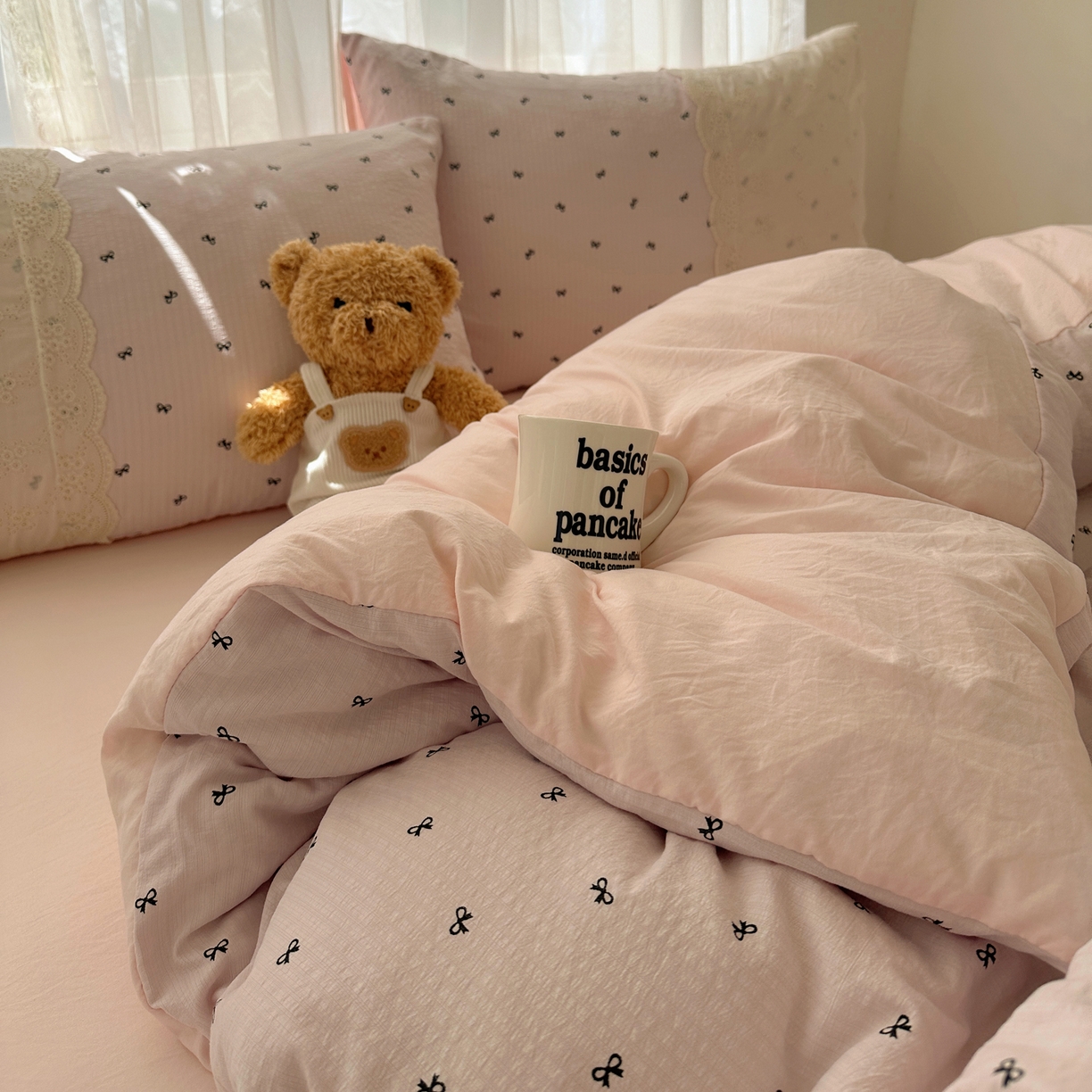 91家纺网 家纺一手货源 找家纺 顾里家纺 2025新款蕾丝花边卡哇伊云感皱皱纱四件套套件 小蝴蝶结