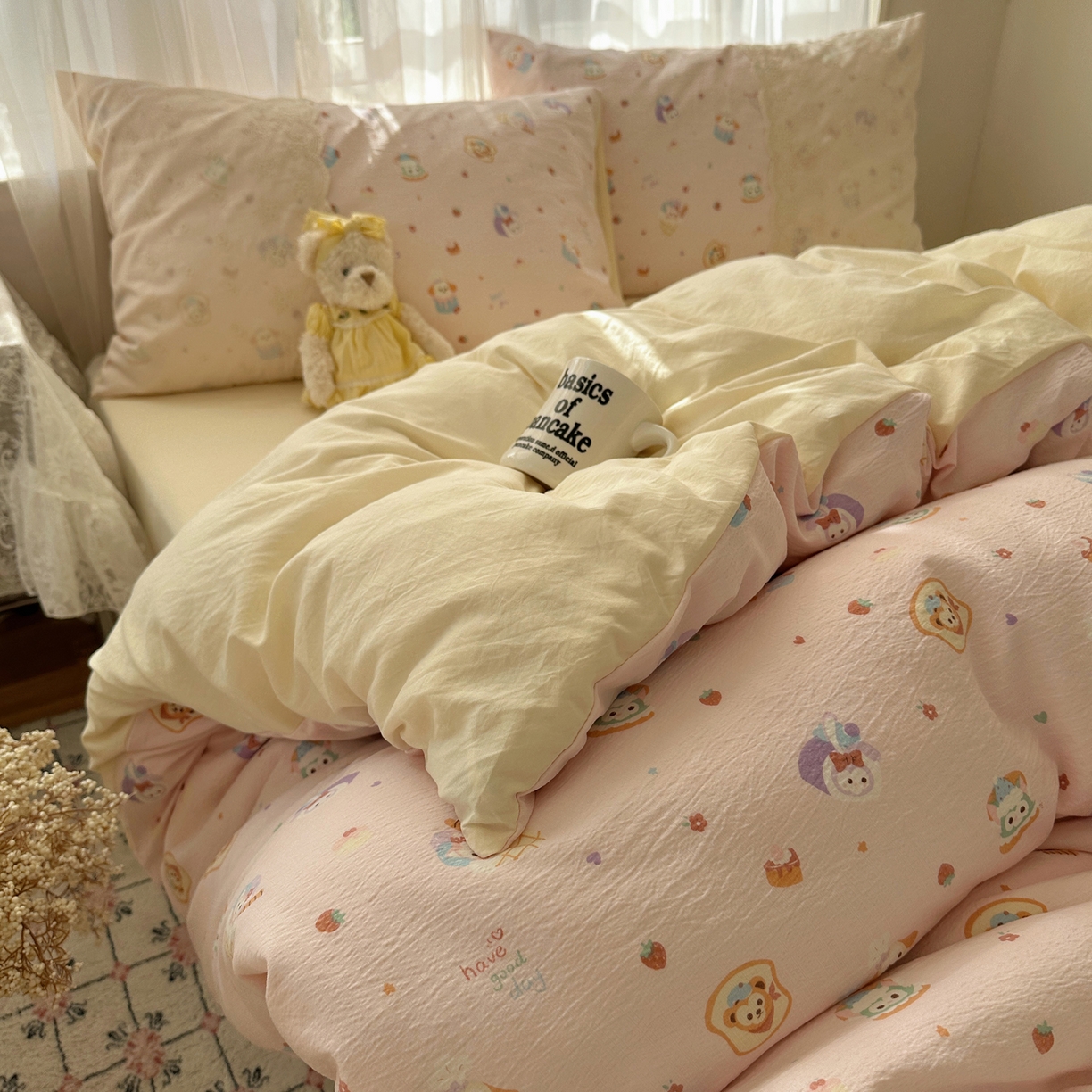 91家纺网 家纺一手货源 找家纺 顾里家纺 2025新款蕾丝花边卡哇伊云感皱皱纱四件套套件 小熊软糖