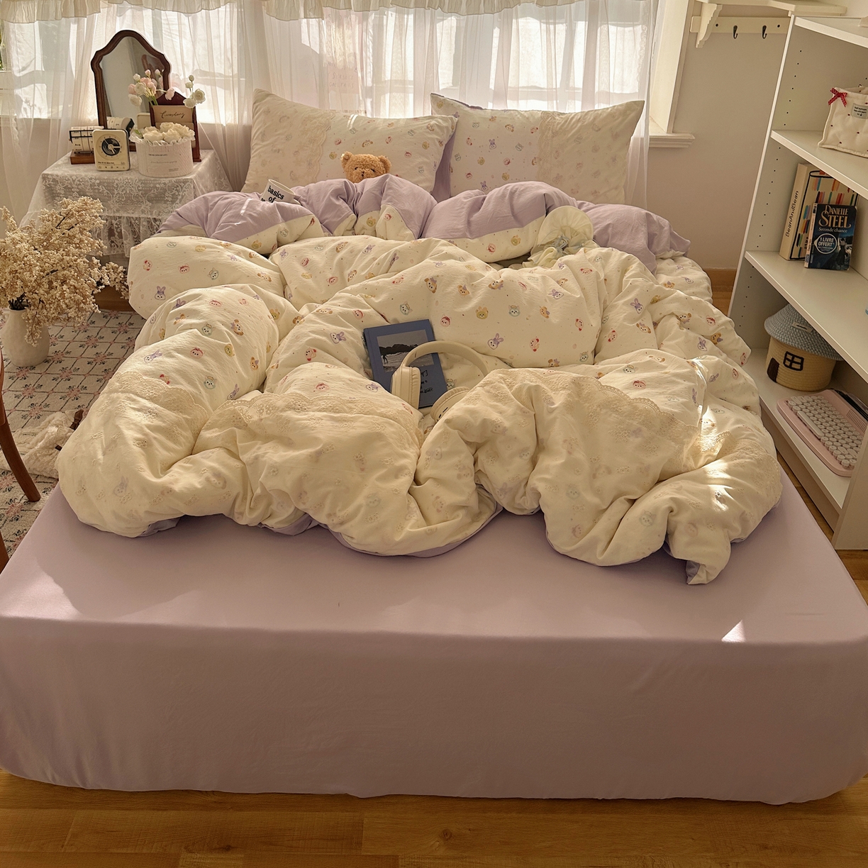 91家纺网 家纺一手货源 找家纺 顾里家纺 2025新款蕾丝花边卡哇伊云感皱皱纱四件套套件 游乐园