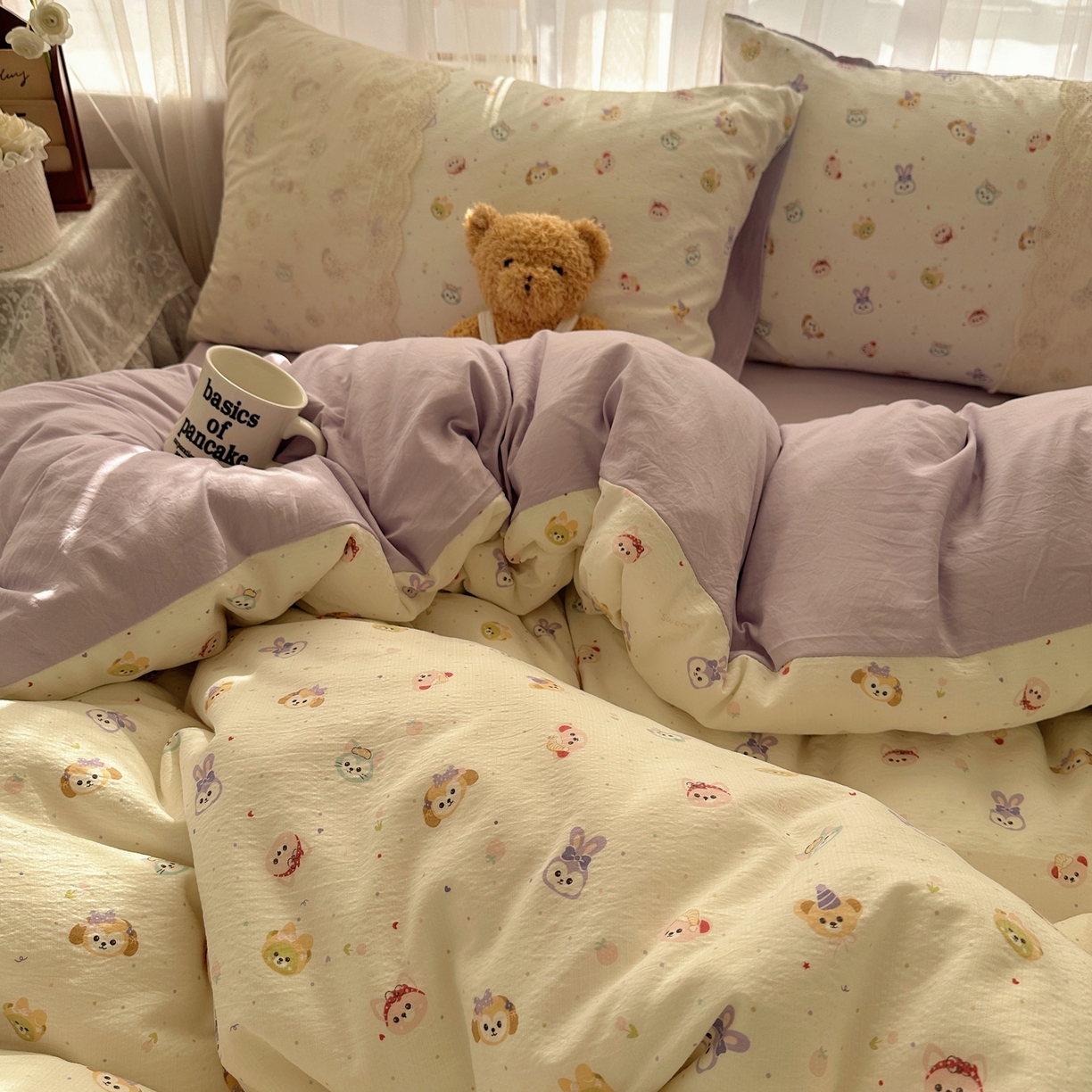 91家纺网 家纺一手货源 找家纺 顾里家纺 2025新款蕾丝花边卡哇伊云感皱皱纱四件套套件 游乐园