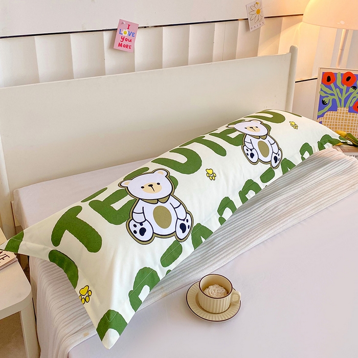 91家纺网 家纺一手货源 找家纺 芯宜佳 2025新款小清新斜纹印花双人枕套 熊宝