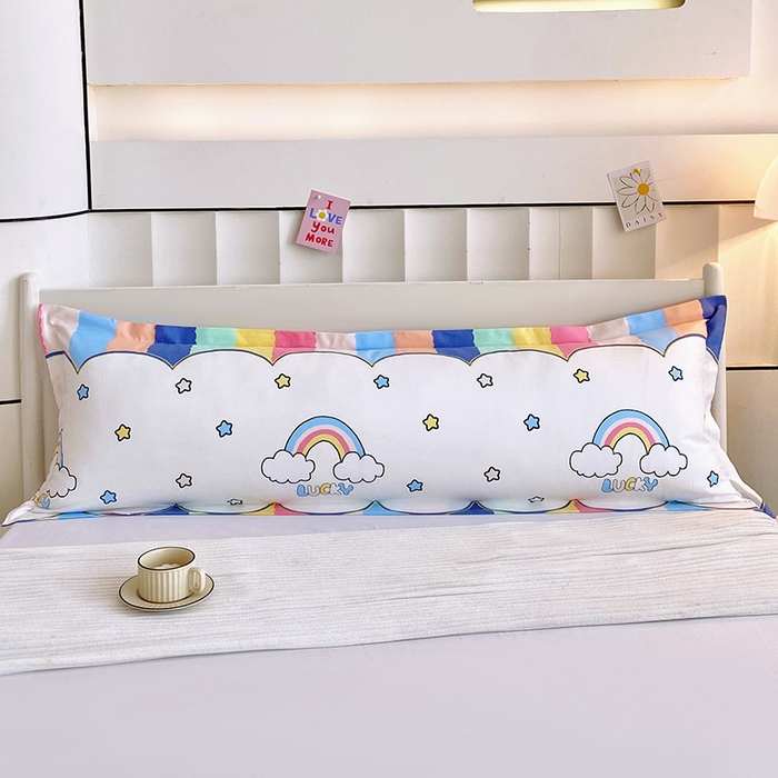 91家纺网 家纺一手货源 找家纺 芯宜佳 2025新款小清新斜纹印花双人枕套 彩虹桥