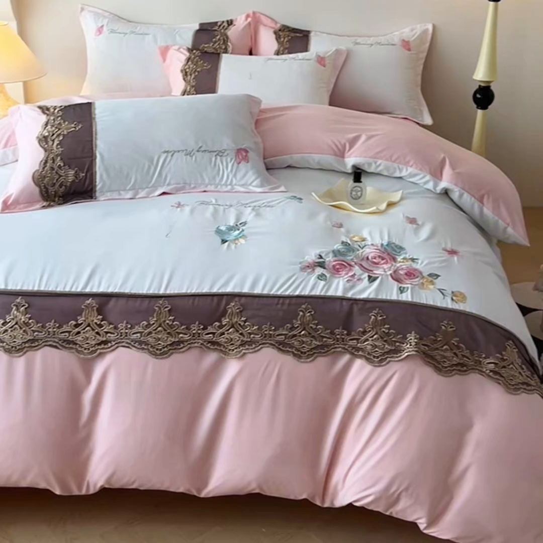 91家纺网 家纺一手货源 找家纺 （总）艺玲家纺 2025新款轻奢高级感亲肤棉床单床盖床笠少女心刺绣四件套