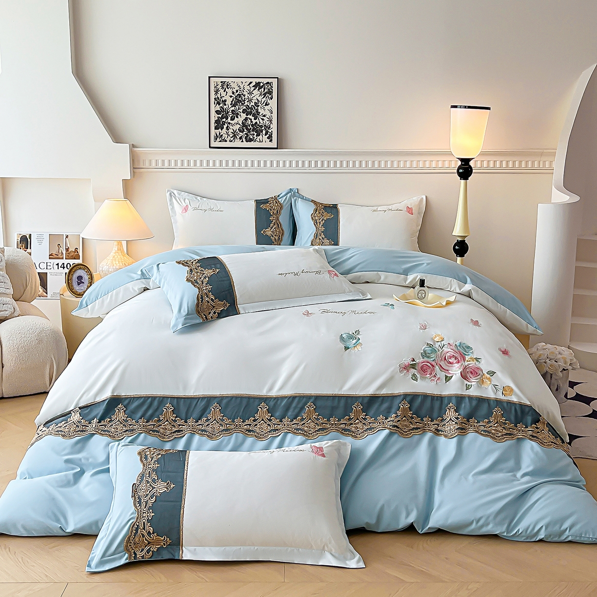 91家纺网 家纺一手货源 找家纺 艺玲家纺 2025新款轻奢高级感亲肤棉床单床盖床笠少女心刺绣四件套 花开半夏-蓝