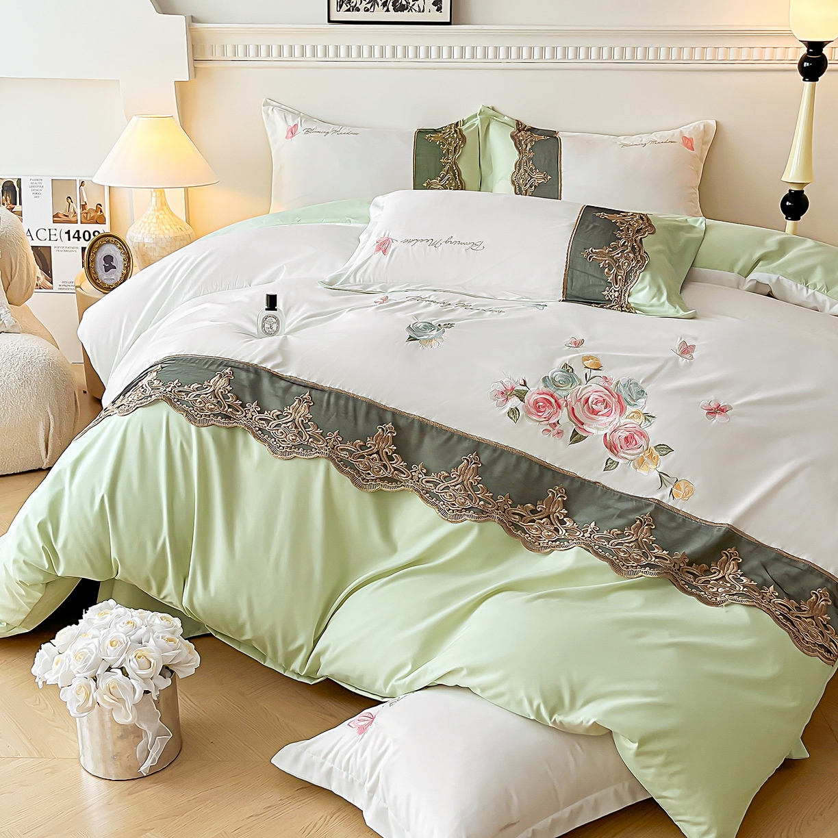 91家纺网 家纺一手货源 找家纺 艺玲家纺 2025新款轻奢高级感亲肤棉床单床盖床笠少女心刺绣四件套 花开半夏-绿