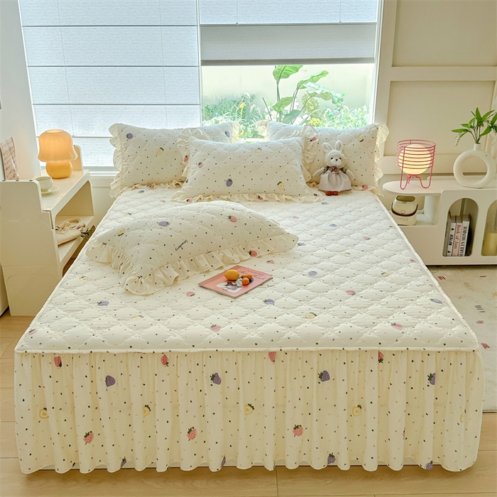 91家纺网 家纺一手货源 找家纺 （总）忘忧草 2025新款亲肤水洗棉夹棉床裙--小清新系列