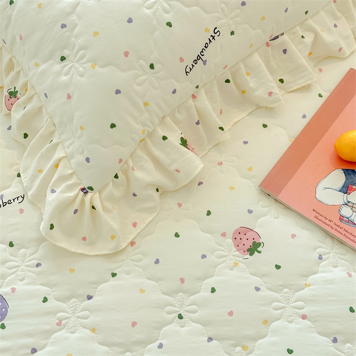 91家纺网 家纺一手货源 找家纺 （总）忘忧草 2025新款亲肤水洗棉夹棉床裙--小清新系列