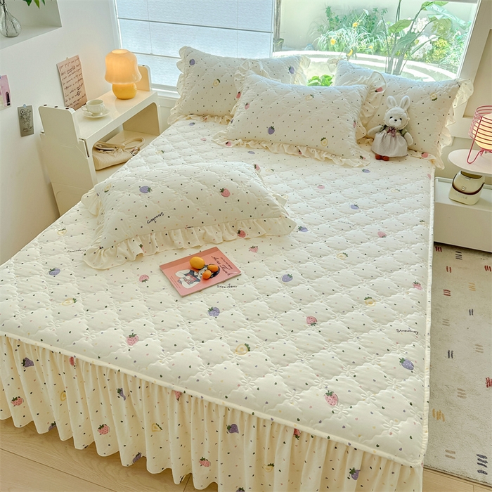 91家纺网 家纺一手货源 找家纺 （总）忘忧草 2025新款亲肤水洗棉夹棉床裙--小清新系列