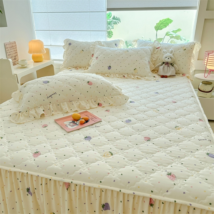 91家纺网 家纺一手货源 找家纺 （总）忘忧草 2025新款亲肤水洗棉夹棉床裙--小清新系列