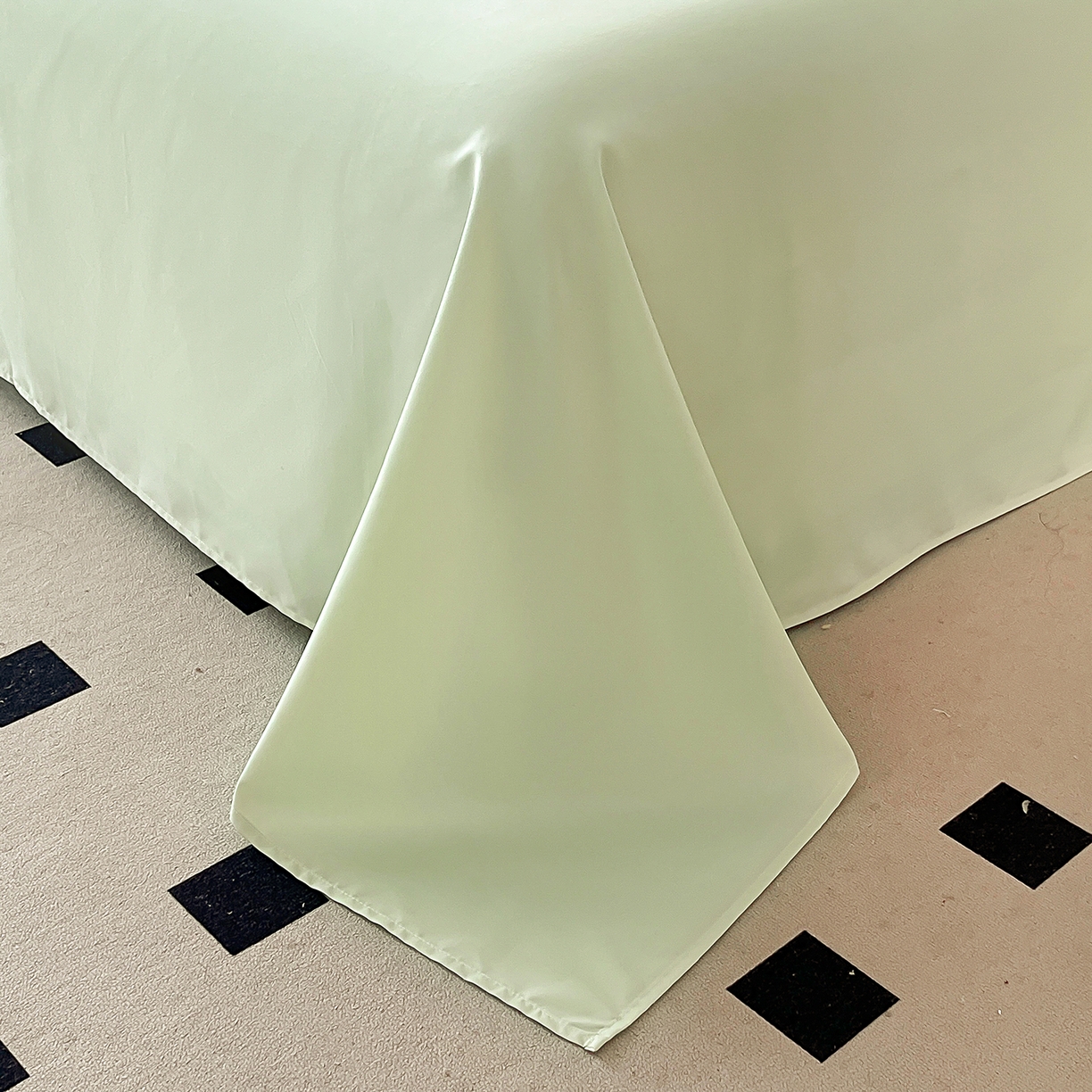 91家纺网 家纺一手货源 找家纺 艺玲家纺 2025新款轻奢高级感亲肤棉床单床盖床笠少女心刺绣四件套 蝴蝶梦-绿