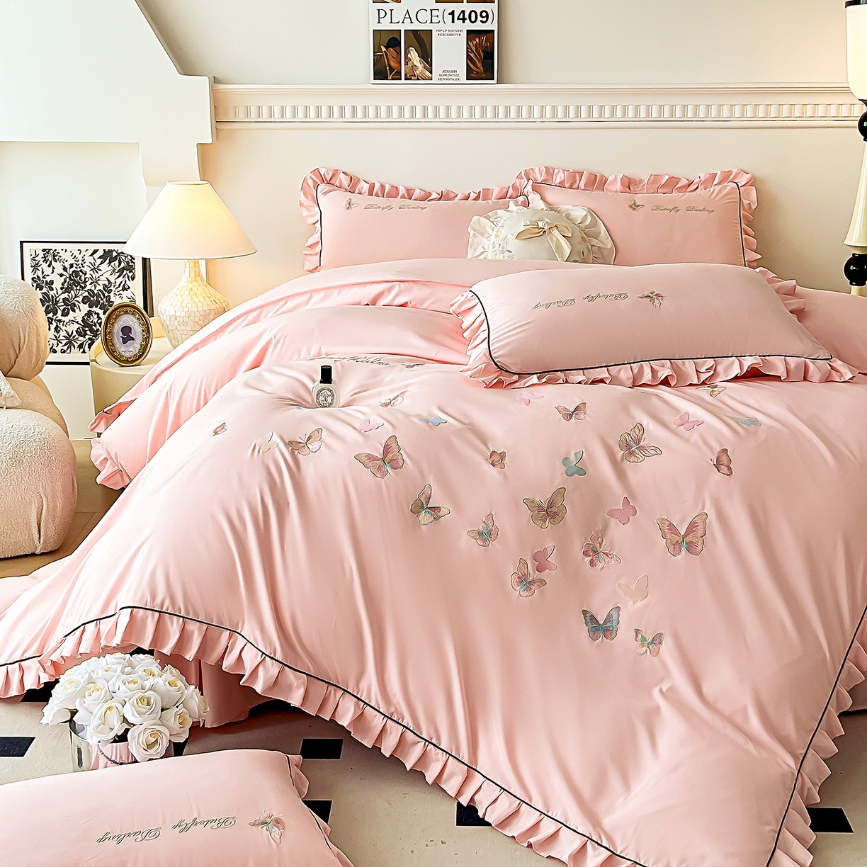 91家纺网 家纺一手货源 找家纺 艺玲家纺 2025新款轻奢高级感亲肤棉床单床盖床笠少女心刺绣四件套 蝴蝶梦-玉