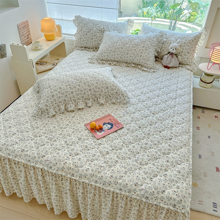 91家纺网 家纺一手货源 找家纺 忘忧草 2025新款亲肤水洗棉夹棉床裙--小清新系列 丛林觅兔