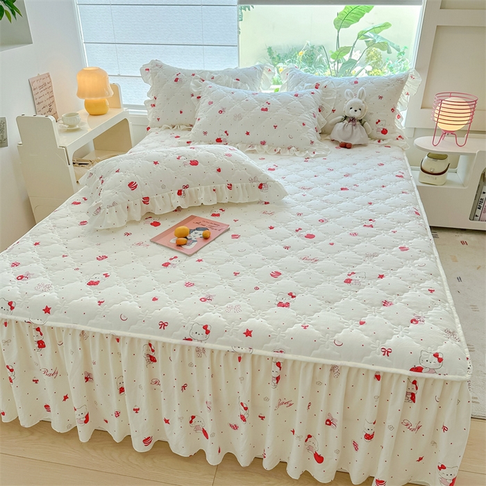 91家纺网 家纺一手货源 找家纺 忘忧草 2025新款亲肤水洗棉夹棉床裙--小清新系列 开心喵