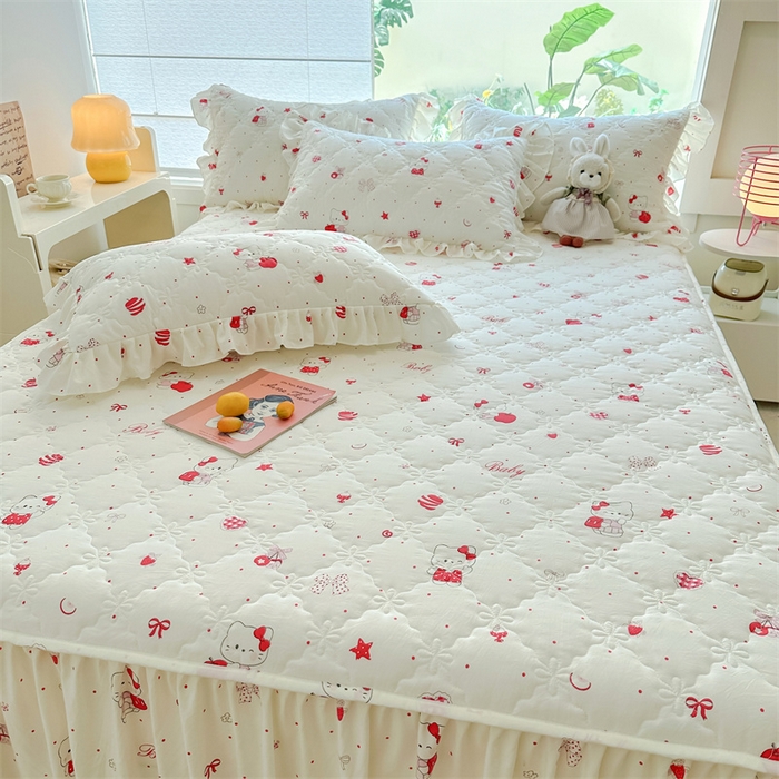 91家纺网 家纺一手货源 找家纺 忘忧草 2025新款亲肤水洗棉夹棉床裙--小清新系列 开心喵