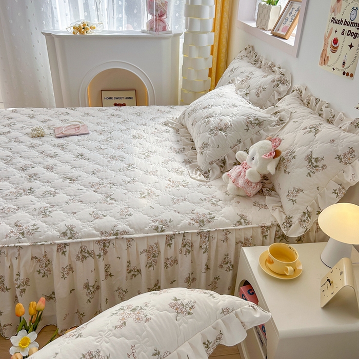 91家纺网 家纺一手货源 找家纺 忘忧草 2025新款亲肤水洗棉夹棉床裙--小清新系列 茶艺师