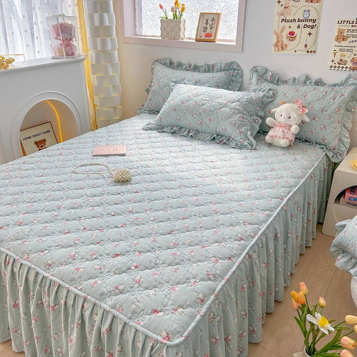 91家纺网 家纺一手货源 找家纺 忘忧草 2025新款亲肤水洗棉夹棉床裙--小清新系列 陌上花开