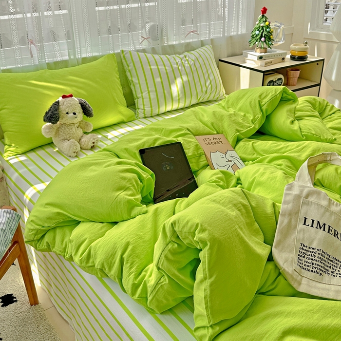 91家纺网 家纺一手货源 找家纺 繁花家居 2025新款高克重水洗棉云朵棉条纹撞色系列四件套 天空蓝+蓝条