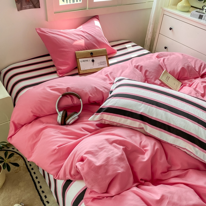 91家纺网 家纺一手货源 找家纺 繁花家居 2025新款高克重水洗棉云朵棉条纹撞色系列四件套 天空蓝+蓝条