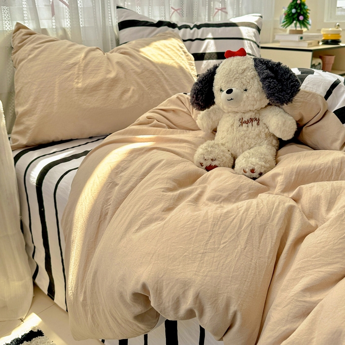 91家纺网 家纺一手货源 找家纺 繁花家居 2025新款高克重水洗棉云朵棉条纹撞色系列四件套 天空蓝+蓝条