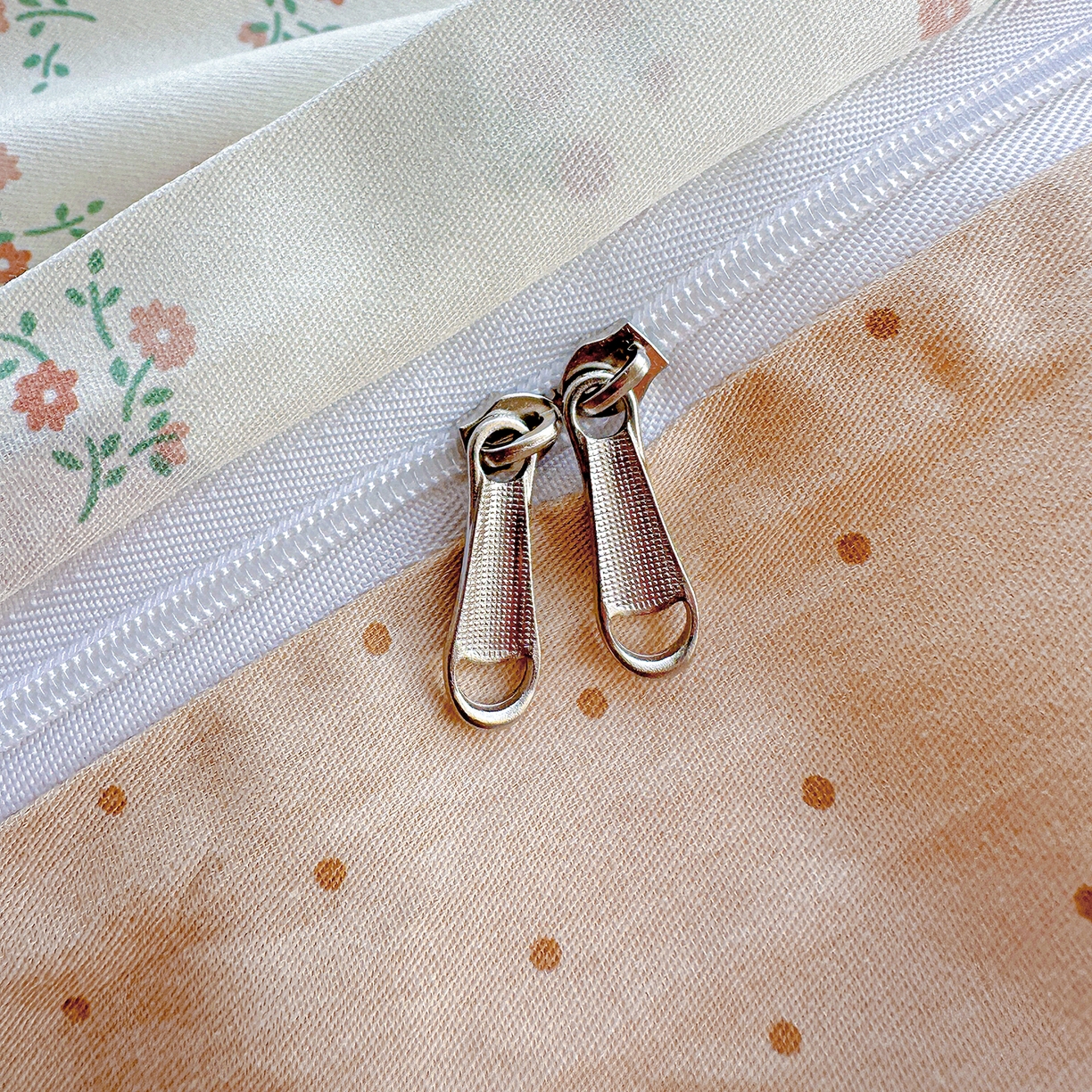 91家纺网 家纺一手货源 找家纺 恩泽家纺 2025新款全棉纯棉12868喷气印花系列被套单品被套单件单被套-第二批 兔子乐园