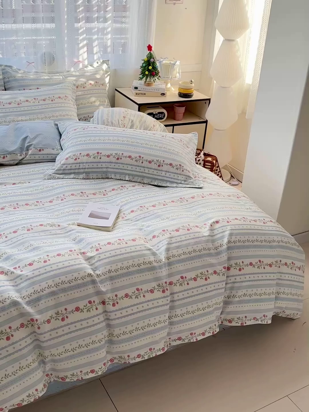 91家纺网 家纺一手货源 找家纺 恩泽家纺 2025新款全棉纯棉12868喷气印花系列四件套-第二批 花梦间