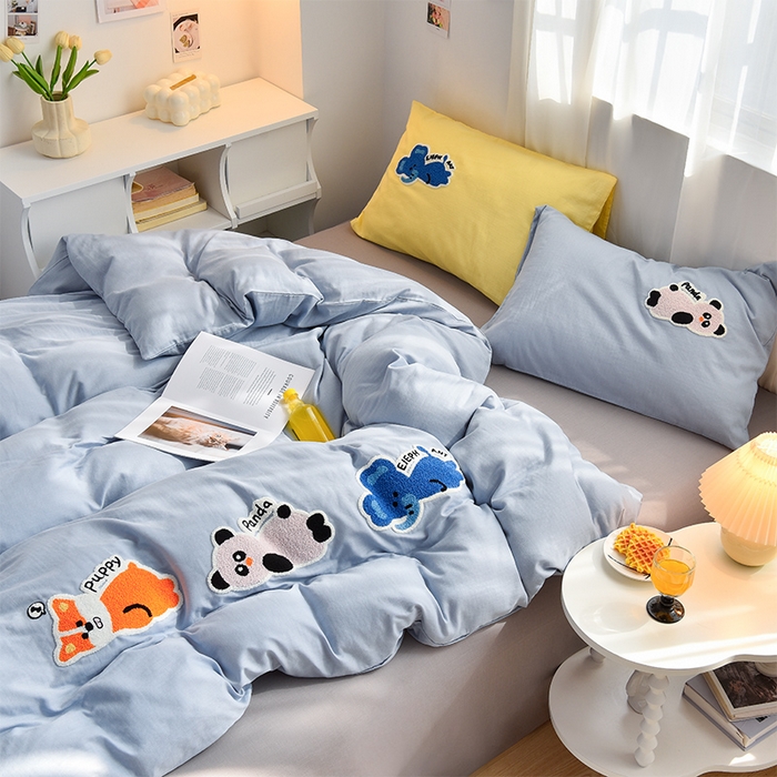 91家纺网 家纺一手货源 找家纺 炫拼家纺 2025新款泡芙系全棉纯棉A类40支双层纱卡通毛巾绣四件套 动物朋友