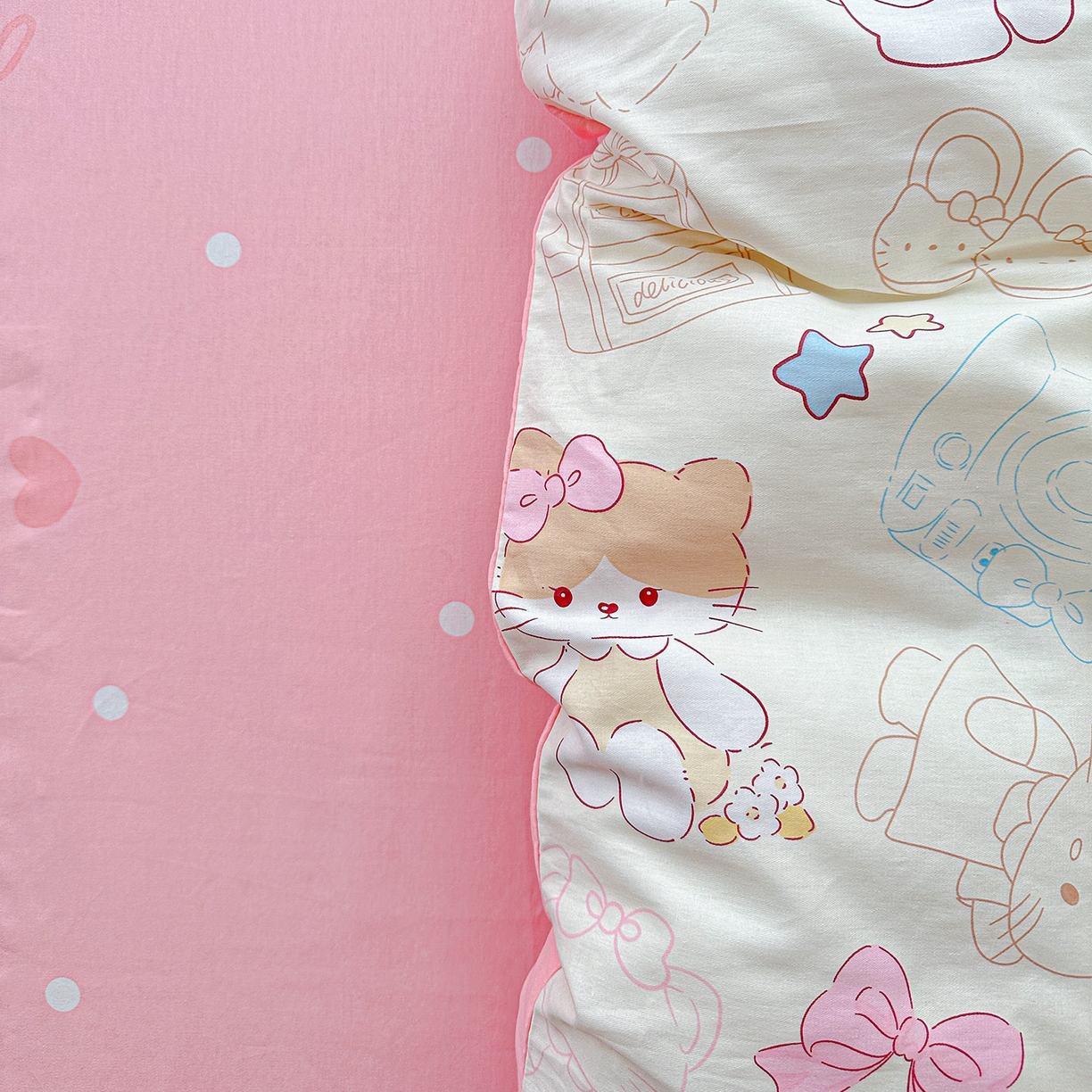 91家纺网 家纺一手货源 找家纺 恩泽家纺 2025新款全棉纯棉12868喷气印花系列四件套-第二批 凯蒂宝贝