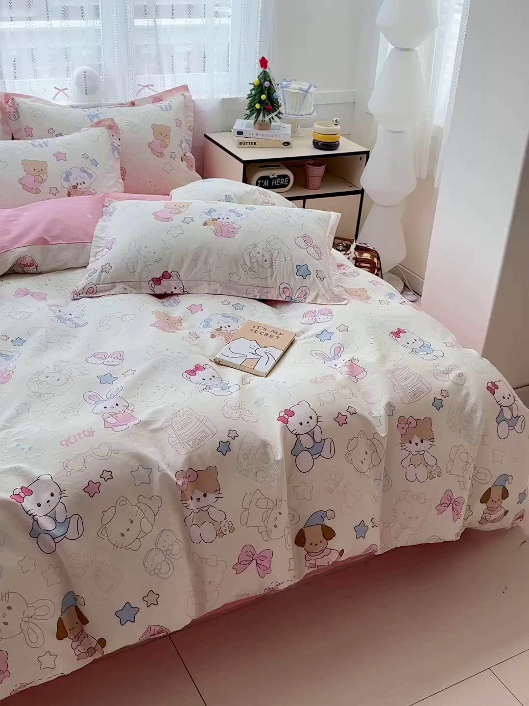 91家纺网 家纺一手货源 找家纺 恩泽家纺 2025新款全棉纯棉12868喷气印花系列四件套-第二批 凯蒂宝贝