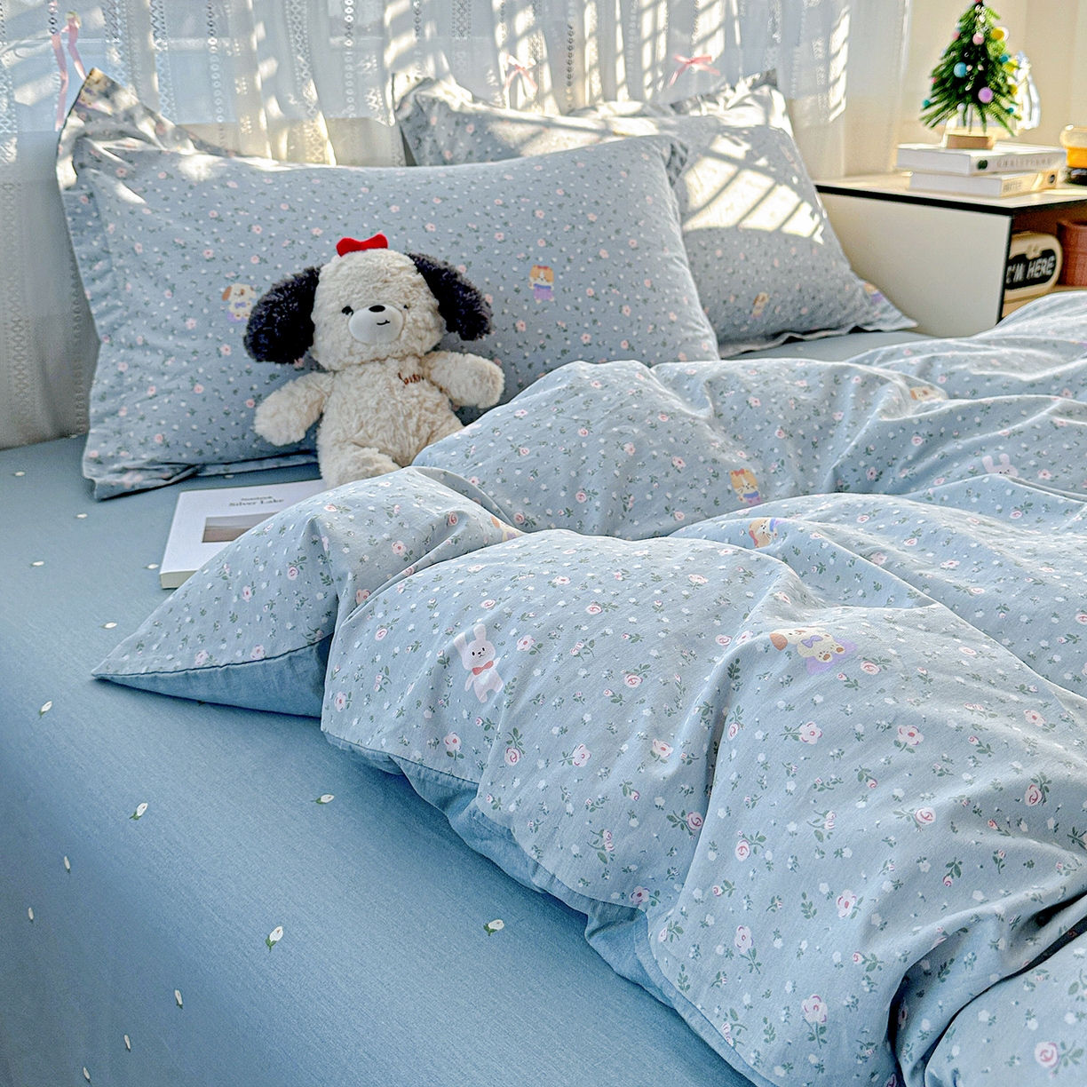 91家纺网 家纺一手货源 找家纺 恩泽家纺 2025新款全棉纯棉12868喷气印花系列四件套-第二批 蓝玫花语