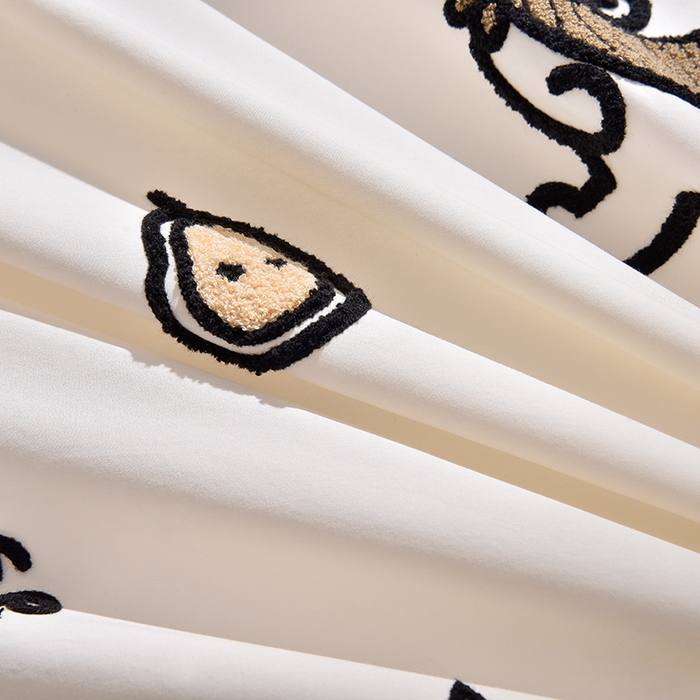 91家纺网 家纺一手货源 找家纺 炫拼家纺 2026新春款萌系A类全棉纯棉40支水洗棉毛巾绣四件套 惬意小熊