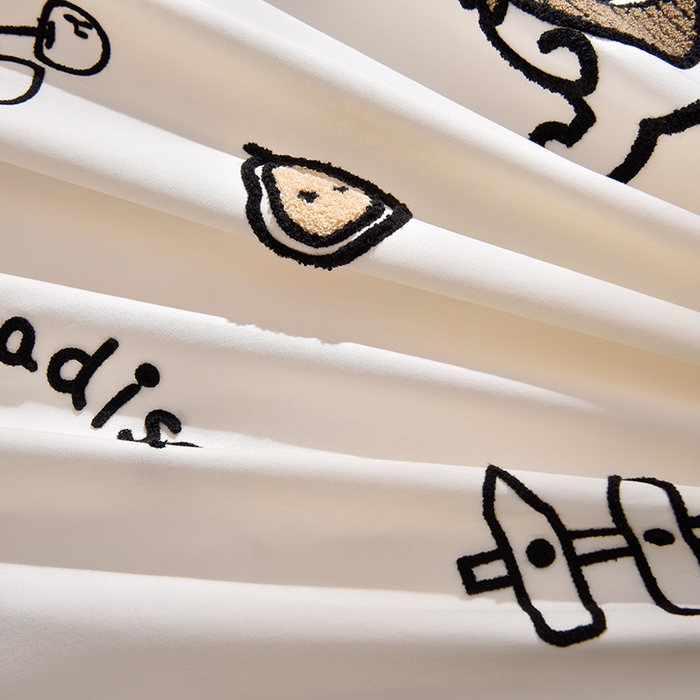 91家纺网 家纺一手货源 找家纺 炫拼家纺 2026新春款萌系A类全棉纯棉40支水洗棉毛巾绣四件套 惬意小熊