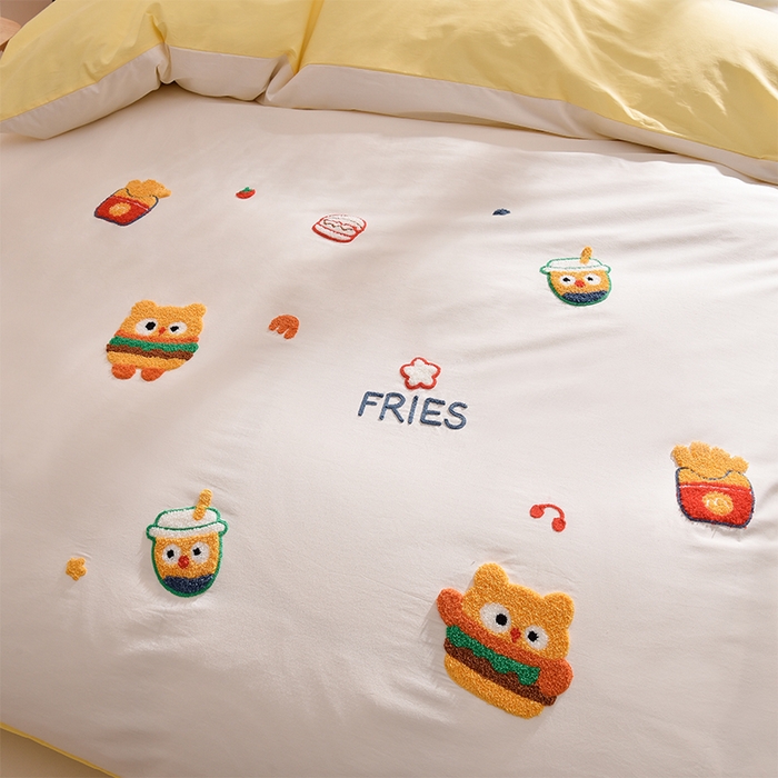 91家纺网 家纺一手货源 找家纺 炫拼家纺 2026新春款萌系A类全棉纯棉40支水洗棉毛巾绣四件套 快乐汉堡