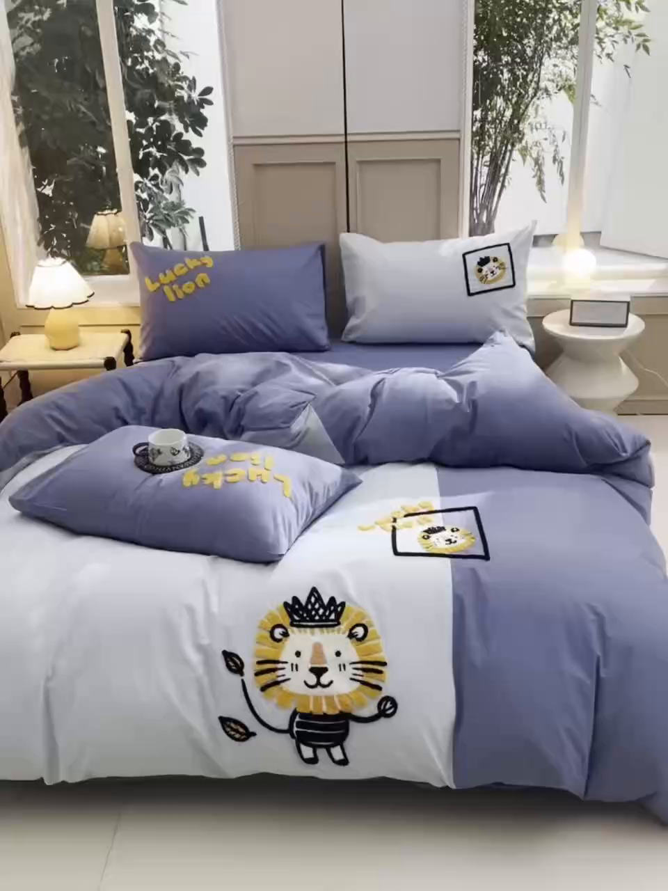 91家纺网 家纺一手货源 找家纺 炫拼家纺 2026新春款萌系A类全棉纯棉40支水洗棉毛巾绣四件套 狮子王