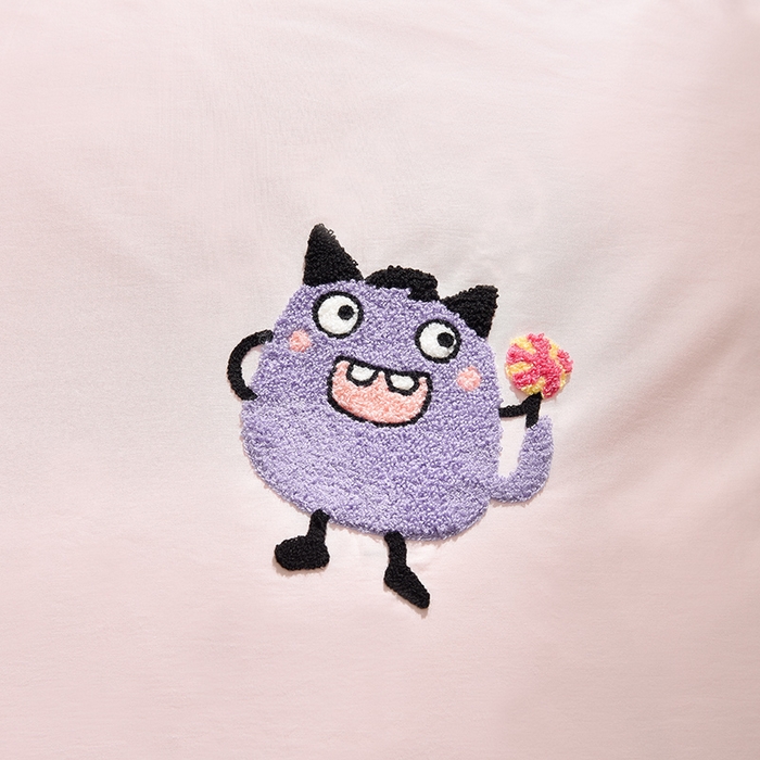 91家纺网 家纺一手货源 找家纺 炫拼家纺 2026新春款萌系A类全棉纯棉40支水洗棉毛巾绣四件套 小怪兽-粉