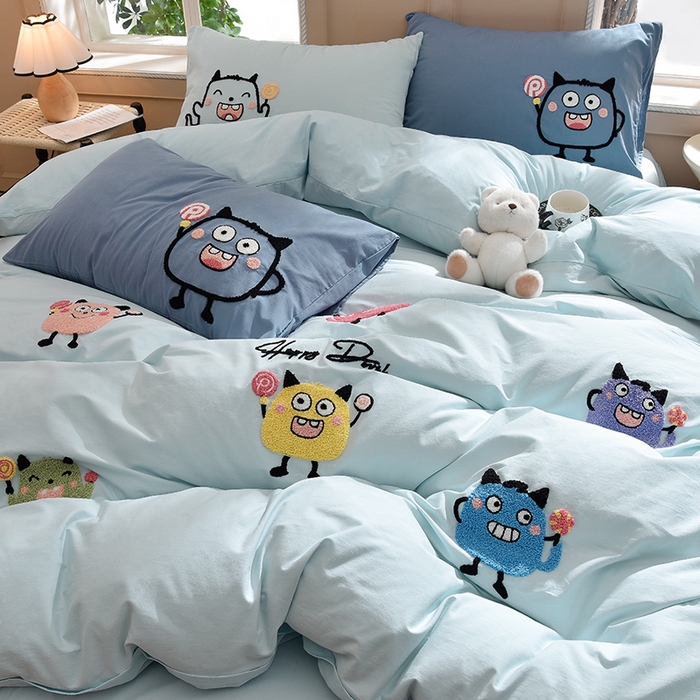 91家纺网 家纺一手货源 找家纺 炫拼家纺 2026新春款萌系A类全棉纯棉40支水洗棉毛巾绣四件套 小怪兽-兰