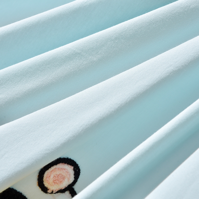 91家纺网 家纺一手货源 找家纺 炫拼家纺 2026新春款萌系A类全棉纯棉40支水洗棉毛巾绣四件套 小怪兽-兰