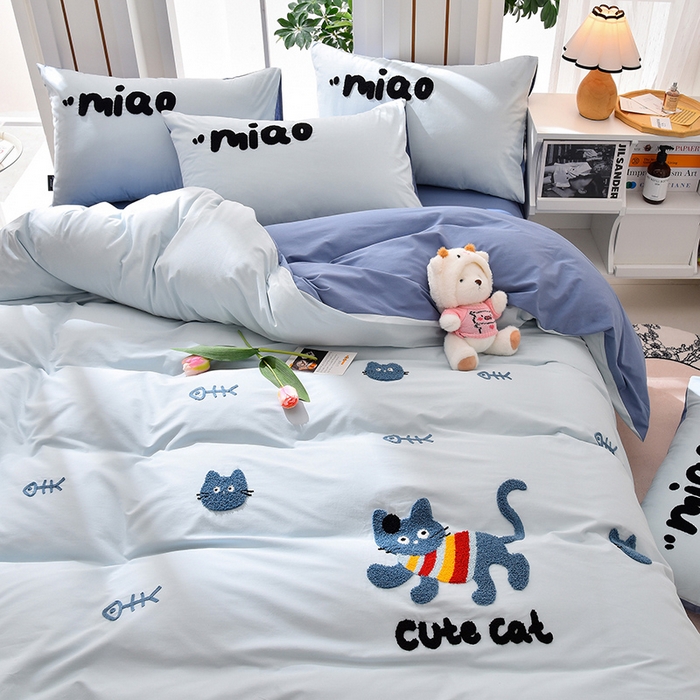 炫拼家纺 2026新春款萌系A类全棉纯棉40支水洗棉毛巾绣四件套 彩色猫