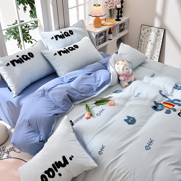 91家纺网 家纺一手货源 找家纺 炫拼家纺 2026新春款萌系A类全棉纯棉40支水洗棉毛巾绣四件套 彩色猫