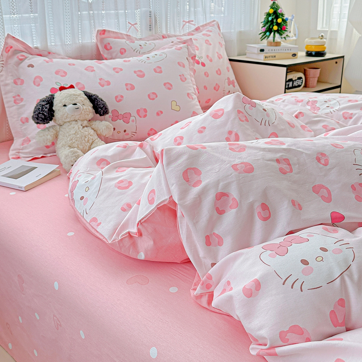 91家纺网 家纺一手货源 找家纺 恩泽家纺 2025新款全棉纯棉12868喷气印花系列四件套-第二批 时尚猫咪粉