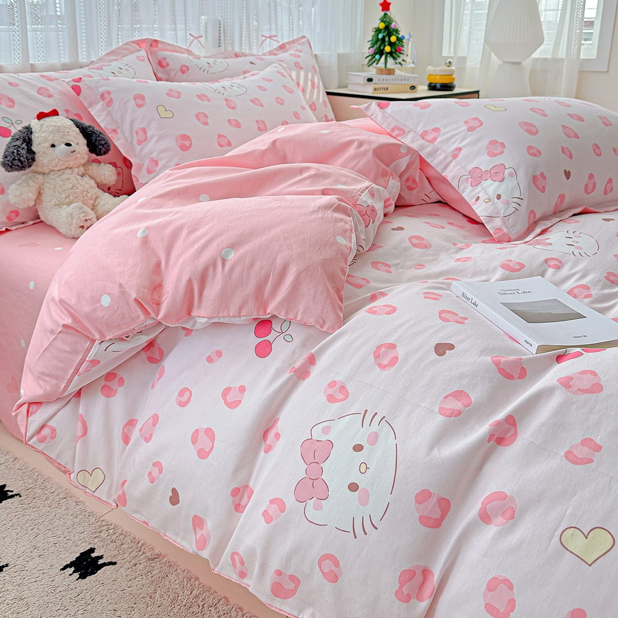 91家纺网 家纺一手货源 找家纺 恩泽家纺 2025新款全棉纯棉12868喷气印花系列四件套-第二批 时尚猫咪粉