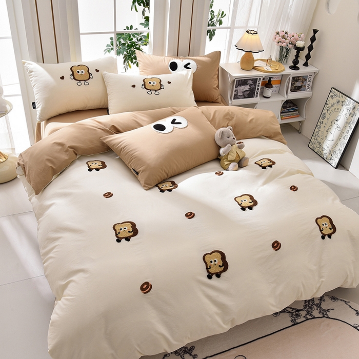 91家纺网 家纺一手货源 找家纺 炫拼家纺 2026新春款萌系A类全棉纯棉40支水洗棉毛巾绣四件套 面包甜甜圈