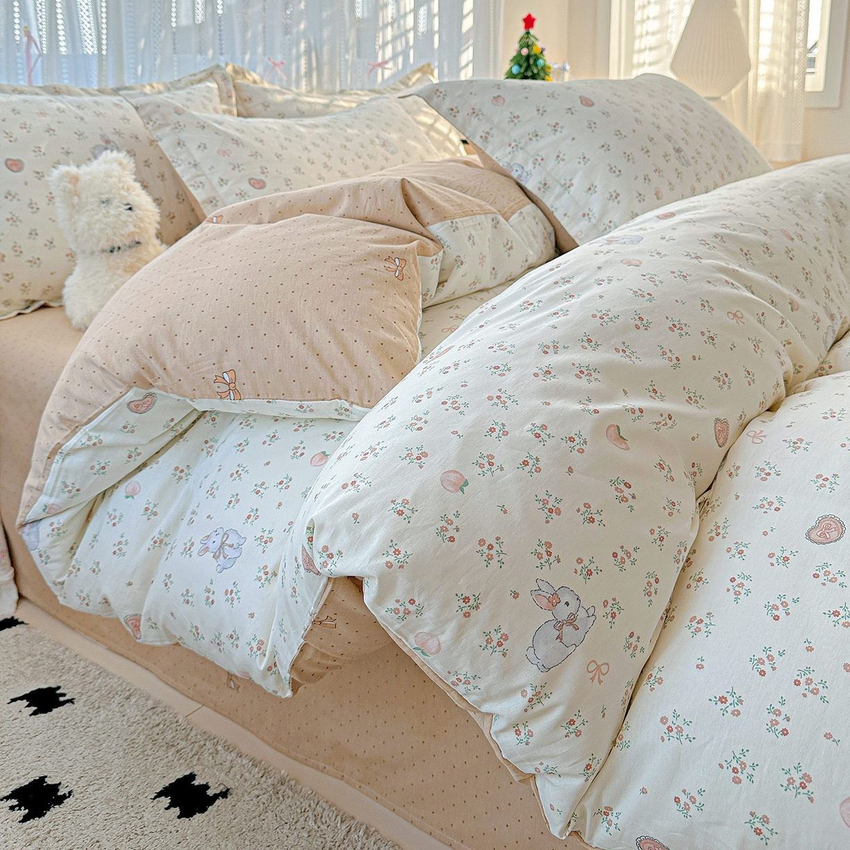 91家纺网 家纺一手货源 找家纺 恩泽家纺 2025新款全棉纯棉12868喷气印花系列四件套-第二批 兔子乐园