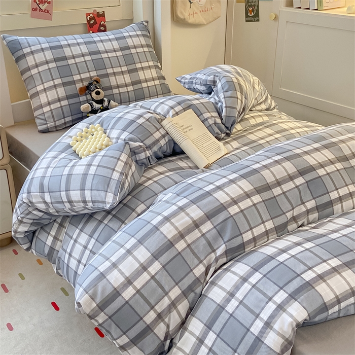 91家纺网 家纺一手货源 找家纺 慕木家纺 2025新款A类亲肤磨毛简约无印风水洗棉学生大礼包上下铺条纹套件系列 拉菲格+中灰