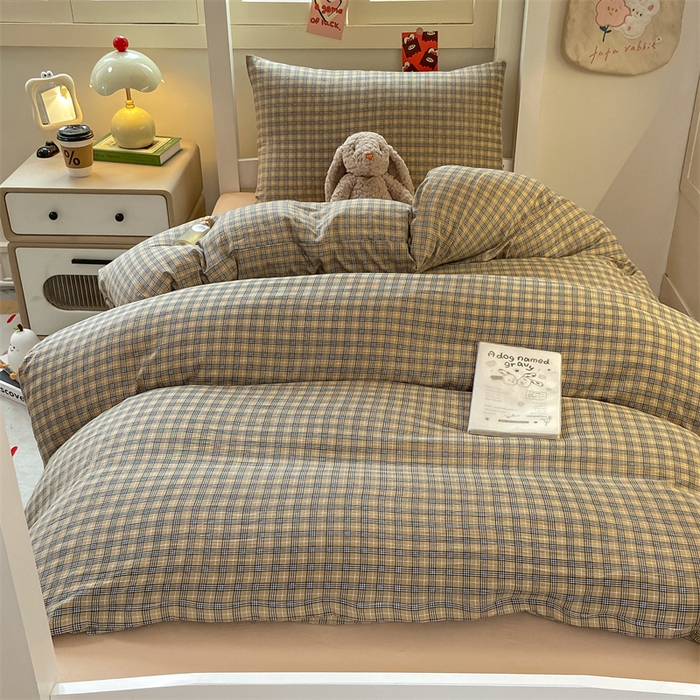 91家纺网 家纺一手货源 找家纺 慕木家纺 2025新款A类亲肤磨毛简约无印风水洗棉学生大礼包上下铺条纹套件系列 玛卡朵+奶黄