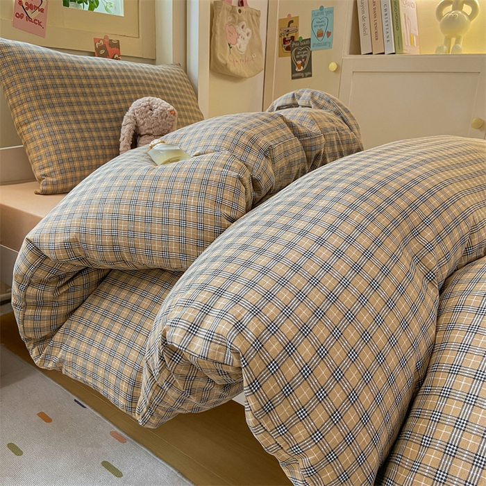 91家纺网 家纺一手货源 找家纺 慕木家纺 2025新款A类亲肤磨毛简约无印风水洗棉学生大礼包上下铺条纹套件系列 玛卡朵+奶黄