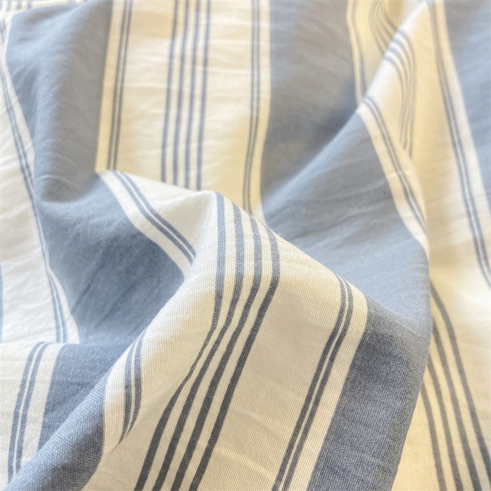 91家纺网 家纺一手货源 找家纺 慕木家纺 2025新款A类亲肤磨毛简约无印风水洗棉学生大礼包上下铺条纹套件系列 简兮格粉+中灰