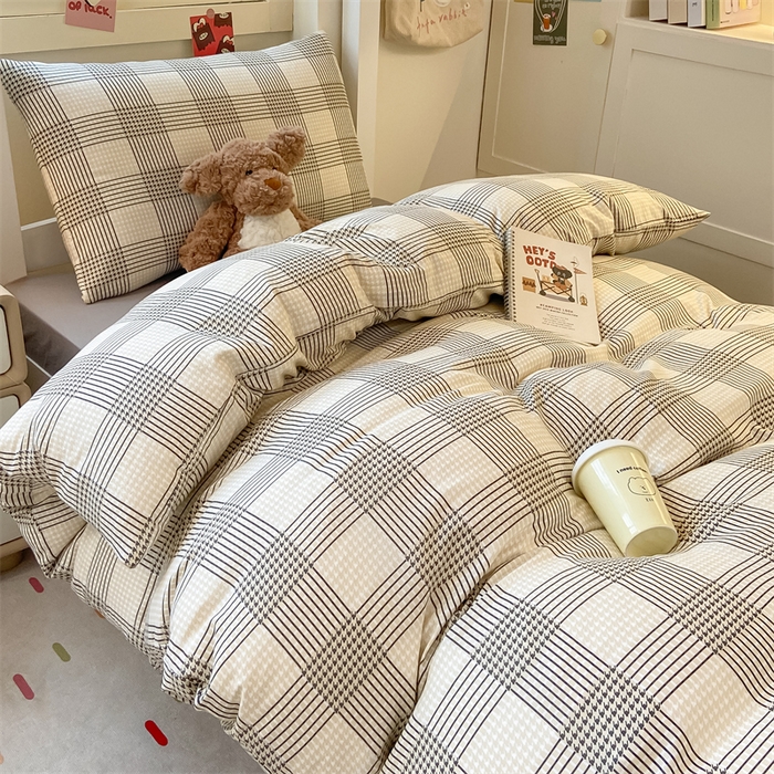 91家纺网 家纺一手货源 找家纺 慕木家纺 2025新款A类亲肤磨毛简约无印风水洗棉学生大礼包上下铺条纹套件系列 暗影千鸟+中灰